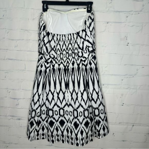 GUESS size 12 strapless black and white dress - Picture 4 of 9